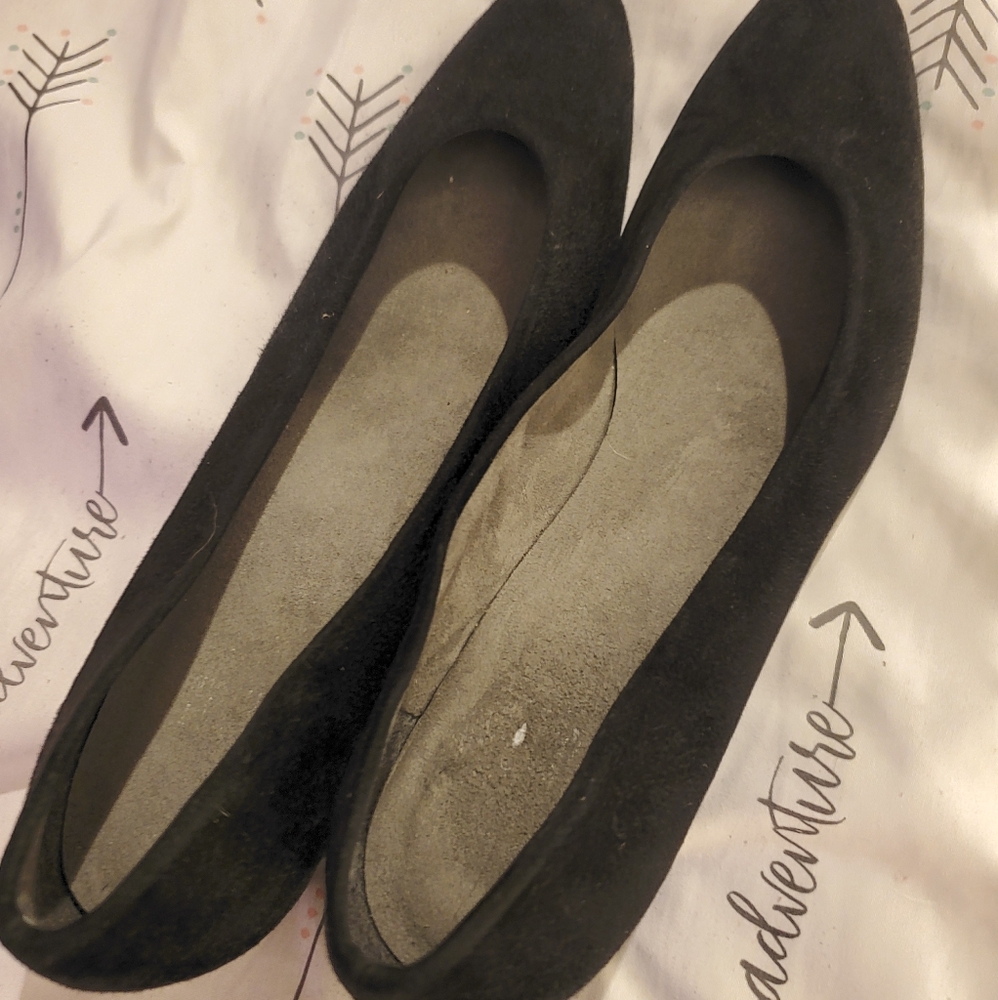 Stuart Weitzman Pumps - image 4